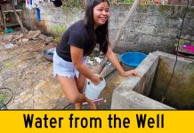 Filipinas Pull Water From The Well To Wash Muddy Feet Filipinas Pull Water From The Well To Wash Muddy Feet
