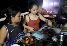 4 Filipinas and Smoke From The Barbecue Grill 4 Filipinas and a Barbecue Grill King Marcos ladies cooking