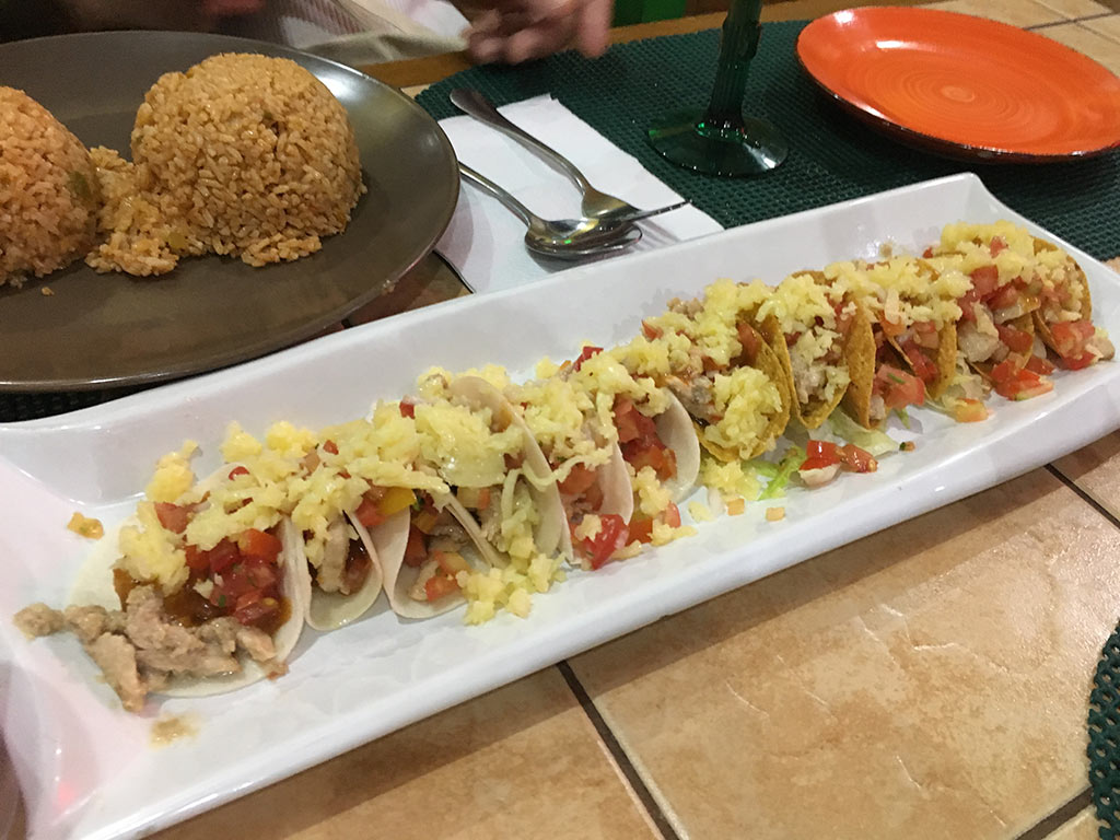 Best Place to Eat in Angeles City Philippines Tequila Reef Cantina Bar and Restaurant Mini Tacos