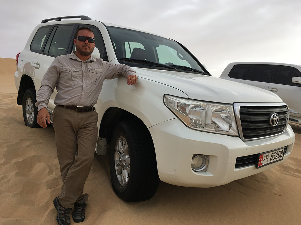 Desert Safari Tour Abu Dhabi Dubai UAE Toyota Land Cruiser