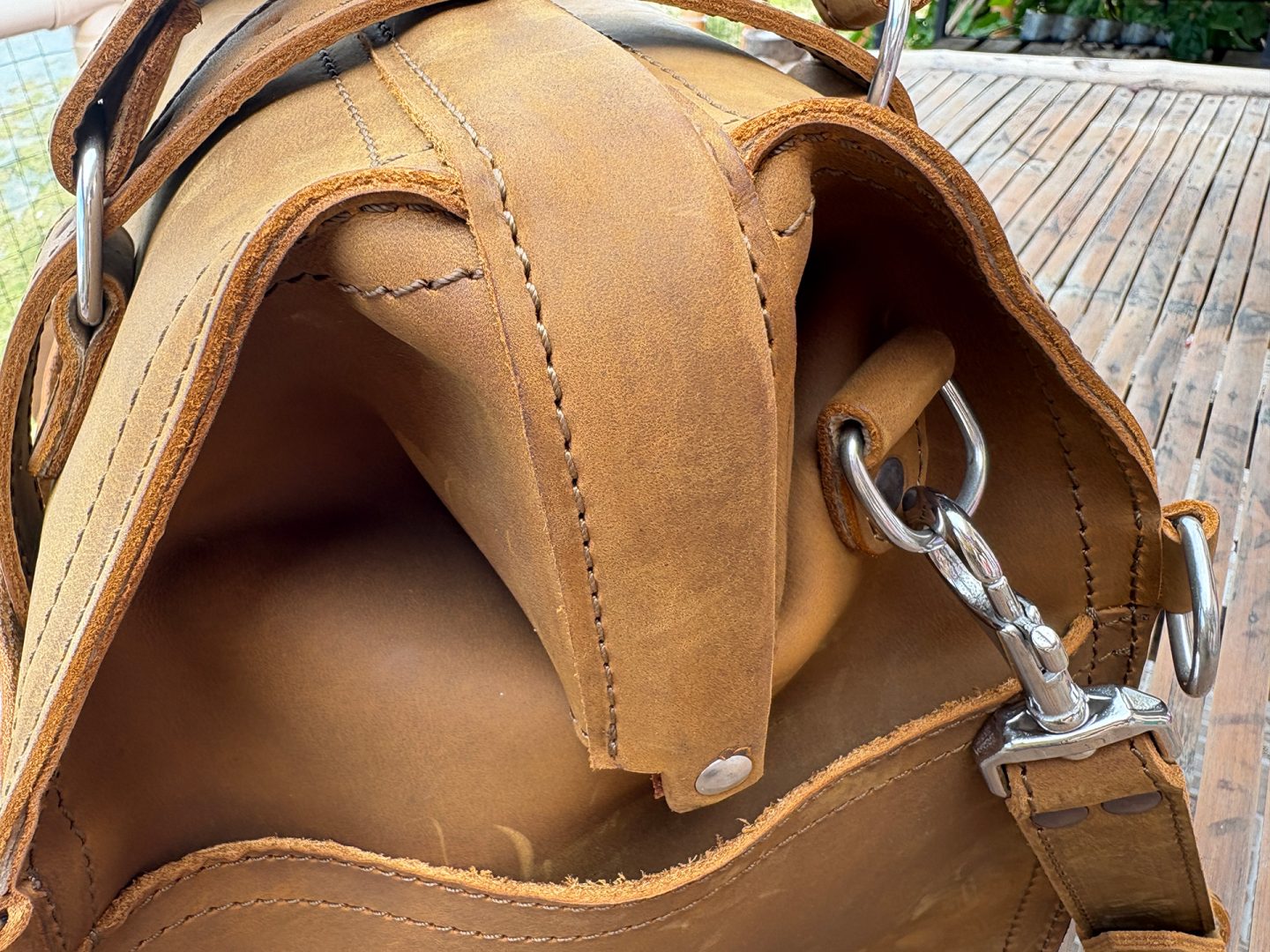 Saddleback Leather Doctor's Leather Duffle Bag Tobacco