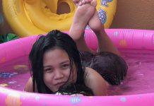 Garlic Lemon Butter SHRIMP for Supper! Filipina Wife #1 Won’t Get Out of the Swimming Pool! Filipina in the Swimming Pool