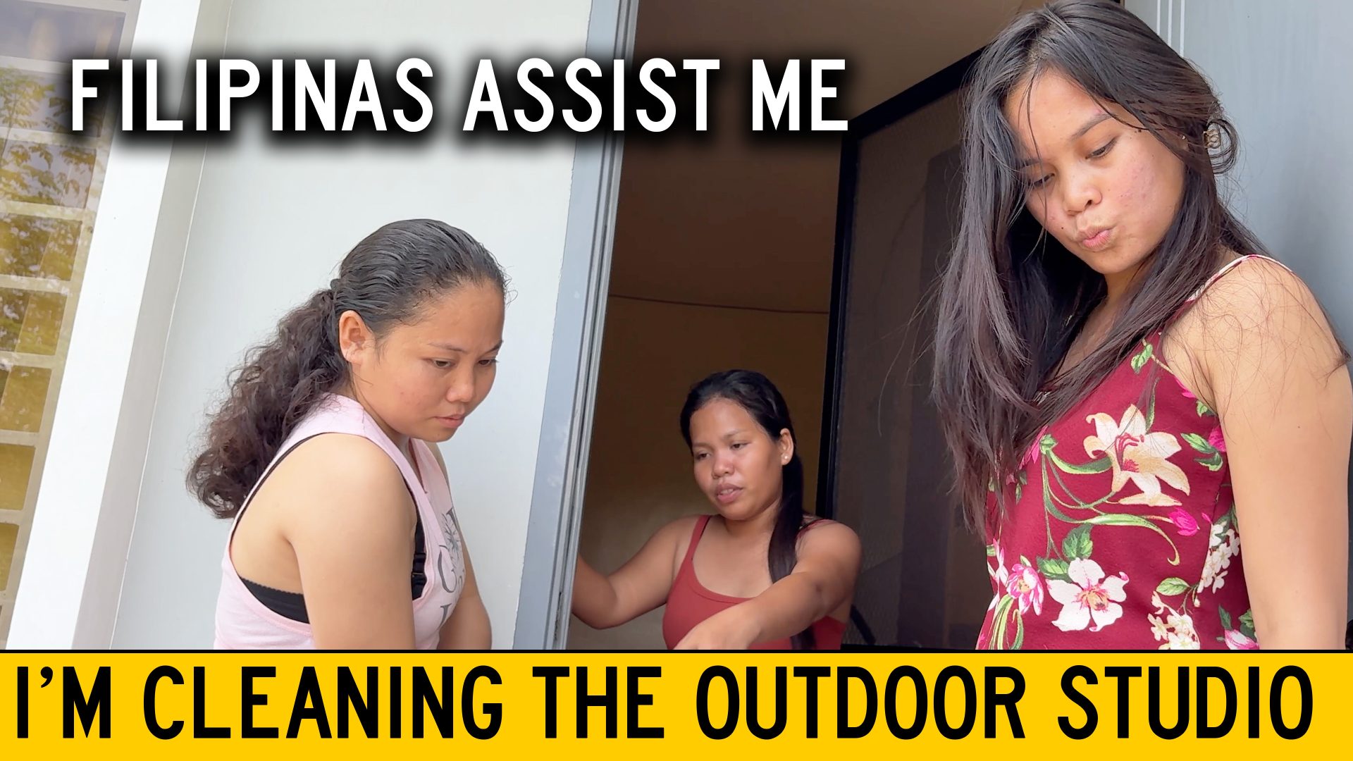 Filipinas Assist Old Single Dad with Cleaning Outdoor Studio