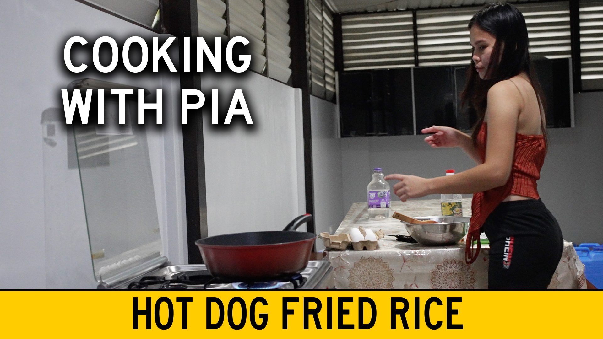 Hot Dog Fried Rice Cooking with Pia