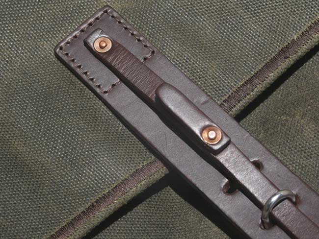 Indiana Gear Bag Saddleback Leather Mountainback Review - Closure