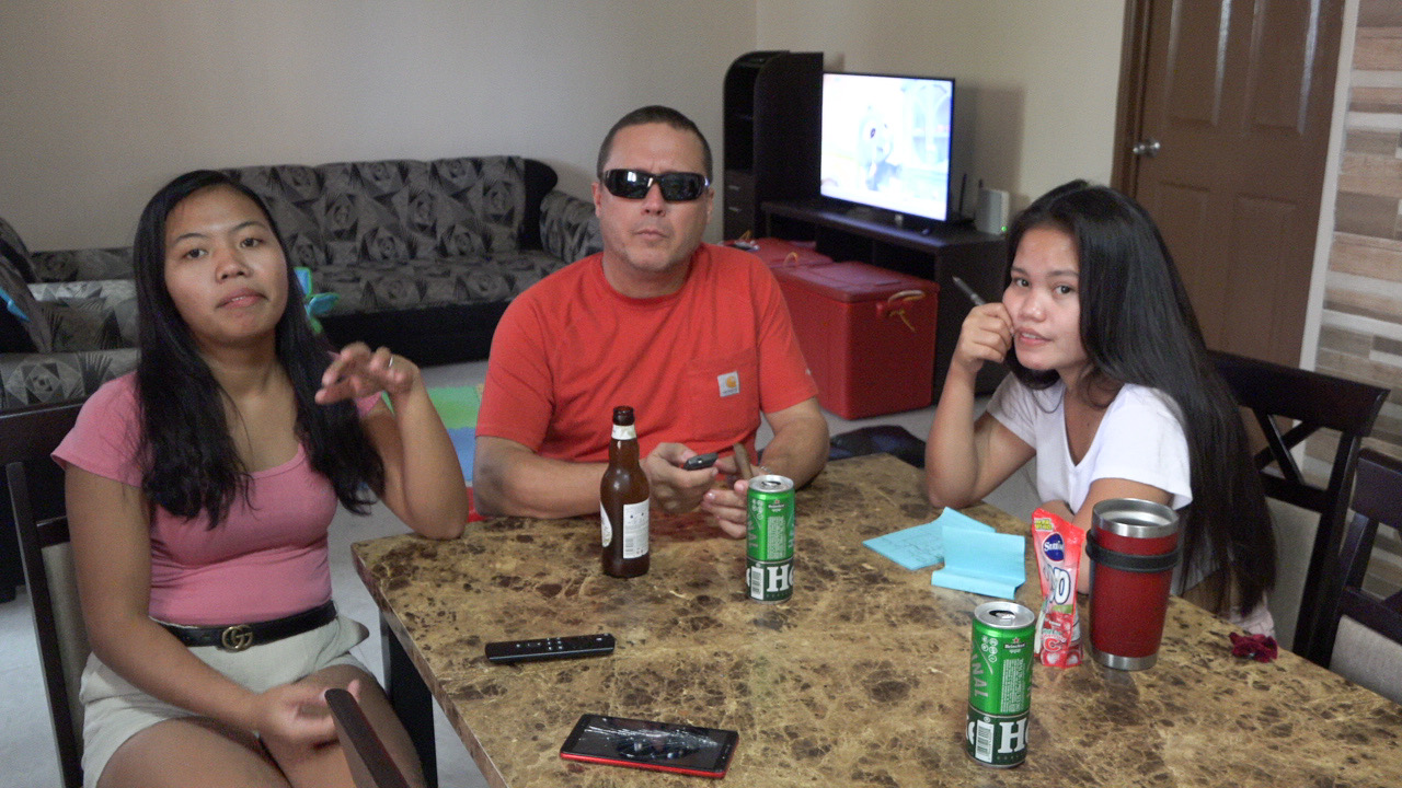 Making a Shopping List with 2 Filipinas Causes Stress PLUS Which Bar