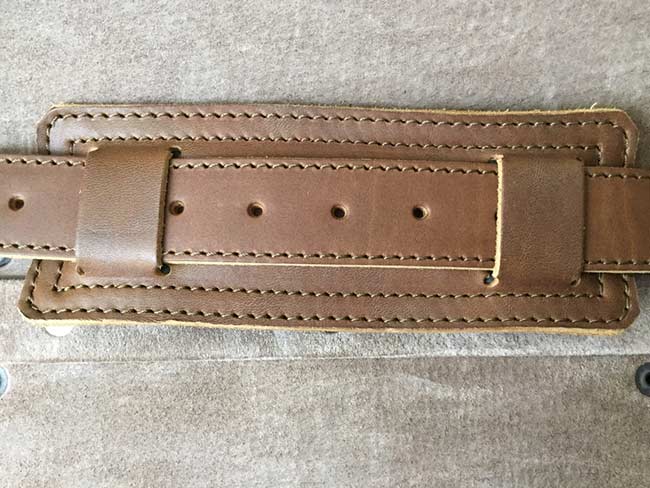 Saddleback Leather Classic Briefcase - Large - Tobacco - The Most Interesting Travel Bag - Shoulder Pad Back