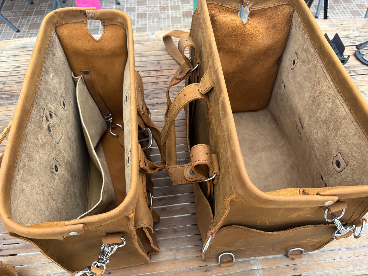 Saddleback Leather Flight Bag & Doctor's Duffle Bag - Best 3-Day Luggage Set?