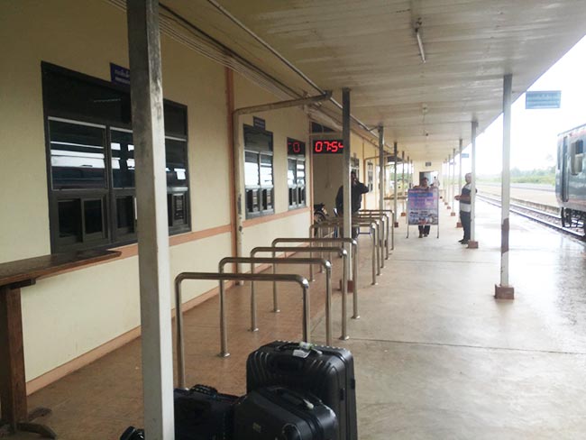 Thanaleng Train Station Immigration Laos