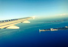 We Need a World Ban On Single-Use Plastic. Right Now. We Need a World Ban on Single-Use Plastic. Right Now.